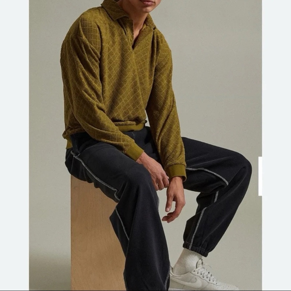 Urban Outfitters Standard Cloth Green Diamond Popover Rugby Shirt 
size Medium